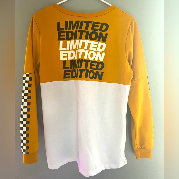 Yellow Sweatshirt - Picture 3 of 3